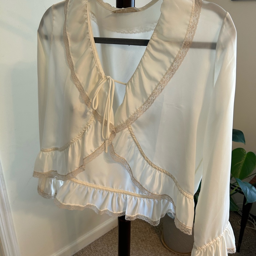 GIVENCHY SATIN BED JACKET NIGHTGOWN S